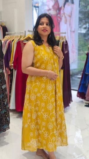 Art Chanderi Embroidery Kurti -RST26103